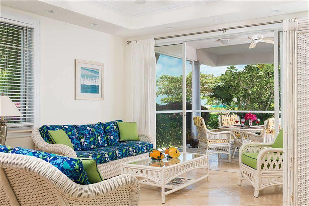 Grandview On Grace Bay Hotel Exterior photo