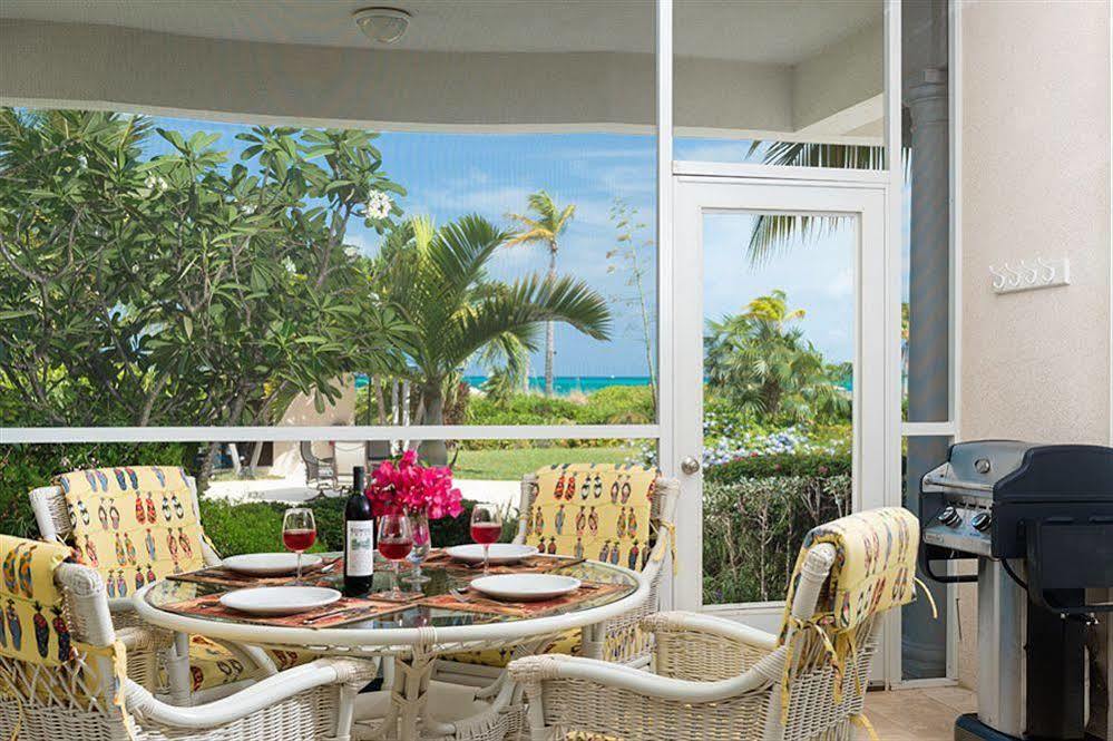 Grandview On Grace Bay Hotel Exterior photo
