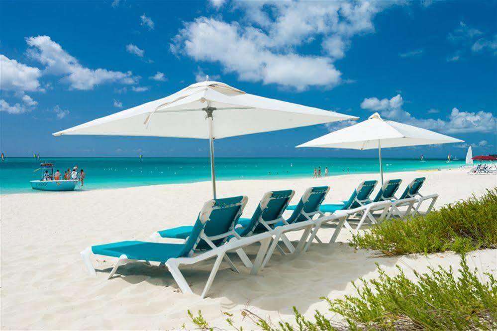 Grandview On Grace Bay Hotel Exterior photo